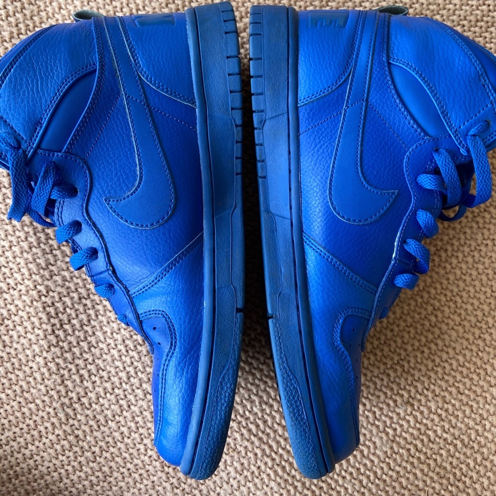 Nike Hightop Sneakers - Bright Blue